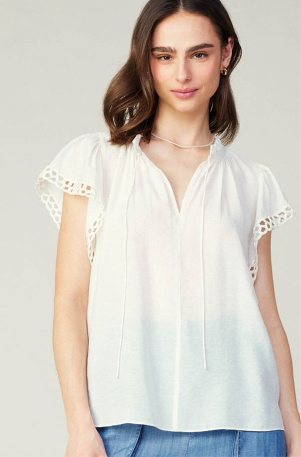 CURRENT AIR BLOUSE W/ EMBROIDERY ON SLEEVE IN CREME