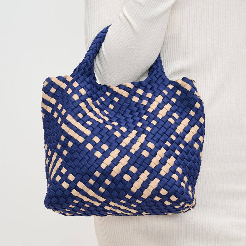 Sol and Selene - Sky's The Limit Small Woven Neoprene Crossbody: Navy Nude