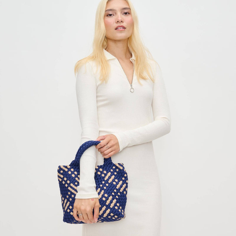 Sol and Selene - Sky's The Limit Small Woven Neoprene Crossbody: Navy Nude