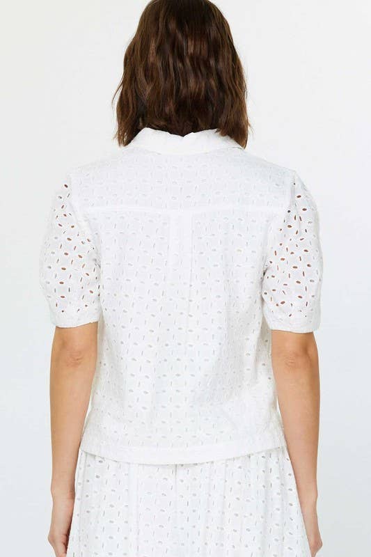 Current Air Eyelet Short Sleeve Blouse: White