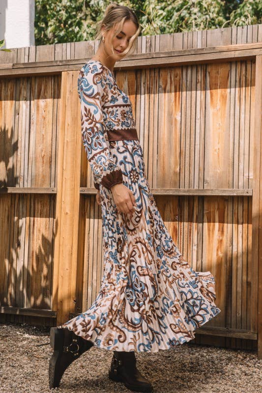 Skies Are Blue: Border Print Top