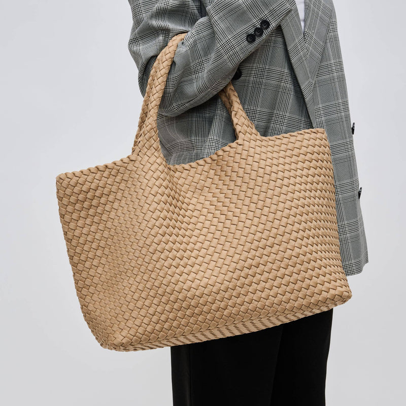 Sol and Selene - Sky's The Limit - Large Woven Neoprene Tote: Chocolate