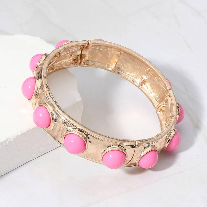 Sensibling Corp: Bead Pearl Embellished Hammered Metal Stretch Bracelet in Green