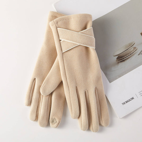 Hana: Crisscross Flat Bow Gloves in Ivory
