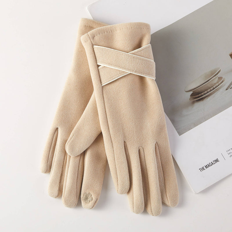 Hana: Crisscross Flat Bow Gloves in Ivory