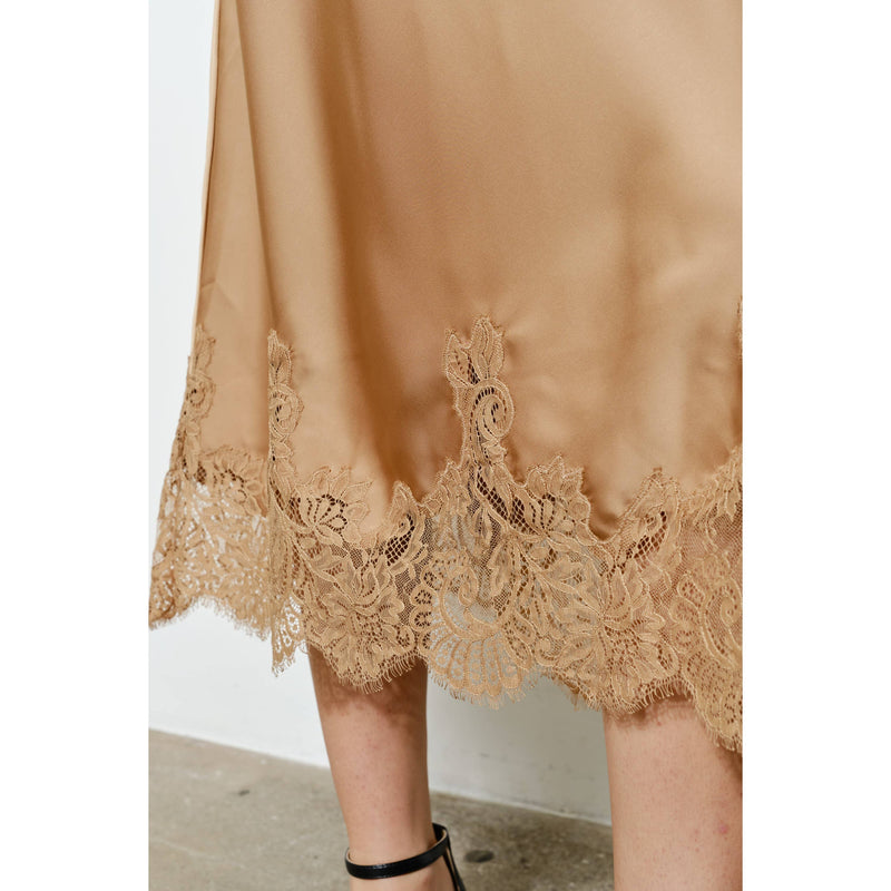 INA - Classic Silky with Lace Hem Midi Skirt: WINE