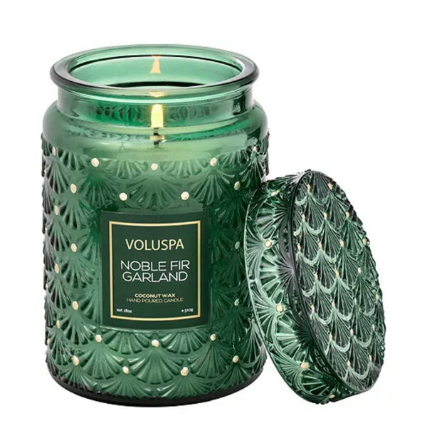Voluspa: Noble Fir Garland 18 oz Candle