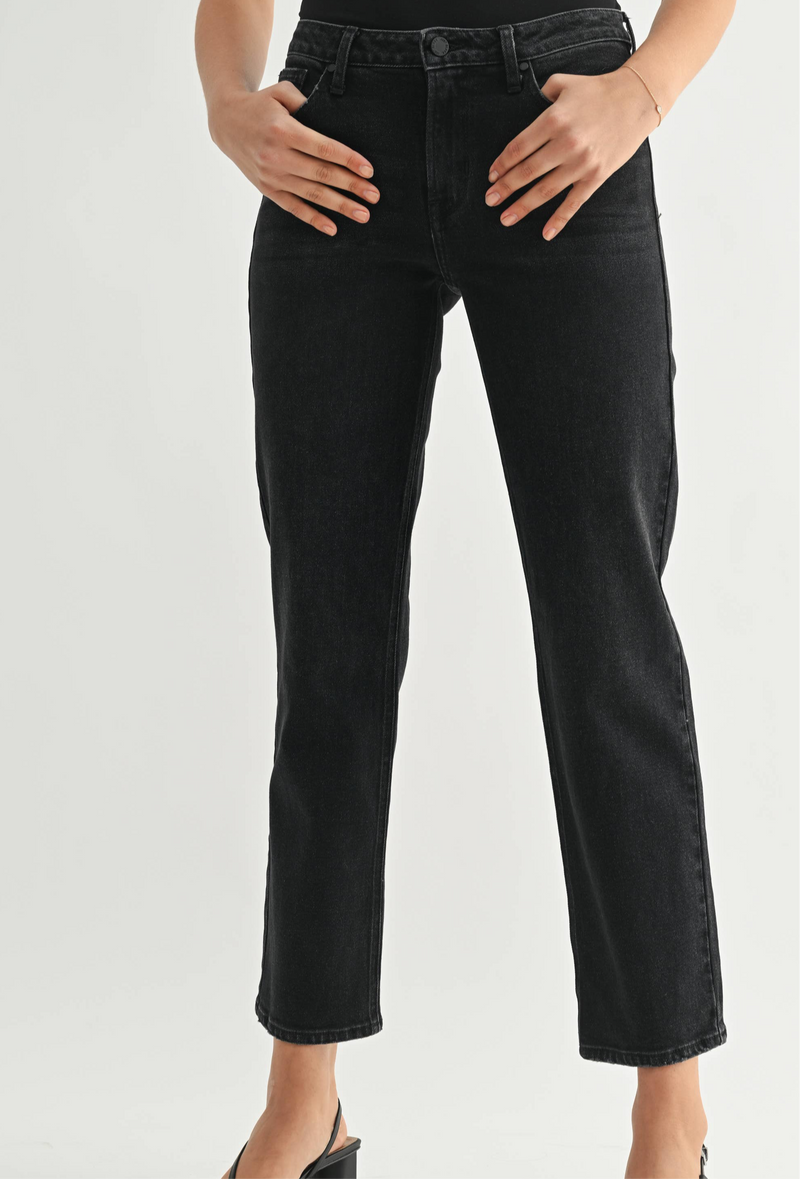 JUST BLACK DENIM - Black Clean Mid Rise Straight Jeans