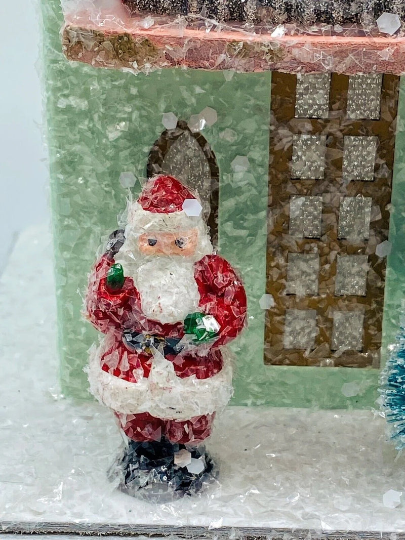 Cody Foster: Petite Mint House