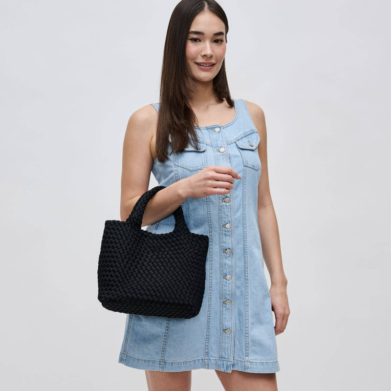 Sol and Selene - Sky's The Limit Small Woven Neoprene Crossbody: Navy Nude