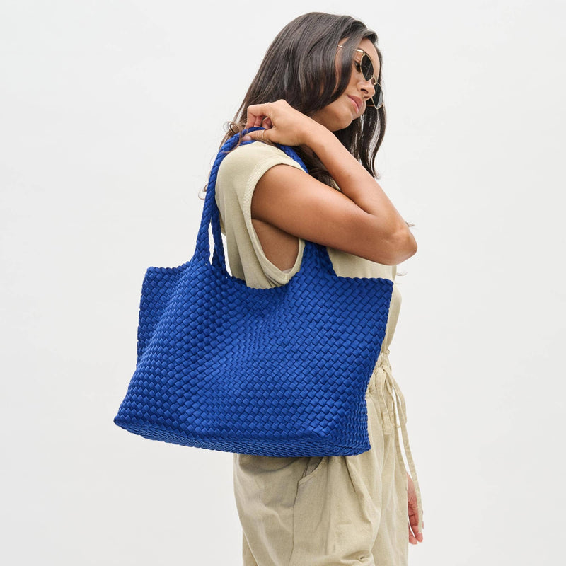 Sol and Selene - Sky's The Limit - Large Woven Neoprene Tote: Chocolate