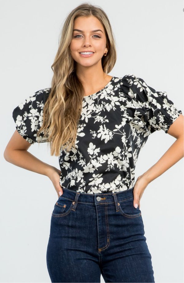 THML Black/White Floral Top