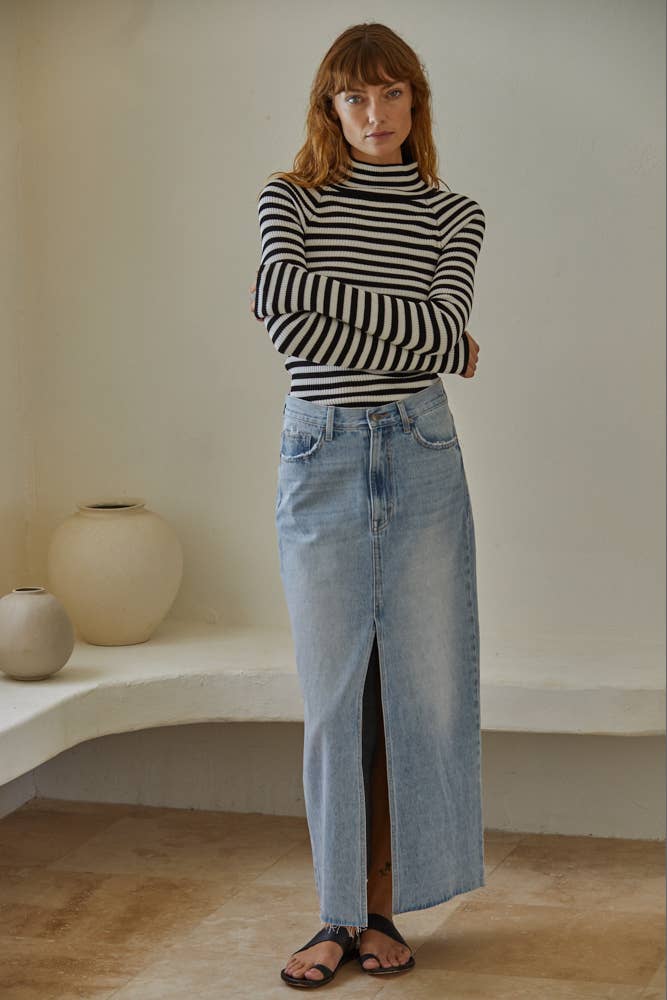 By Together -STEP BACK STRIPED TOP