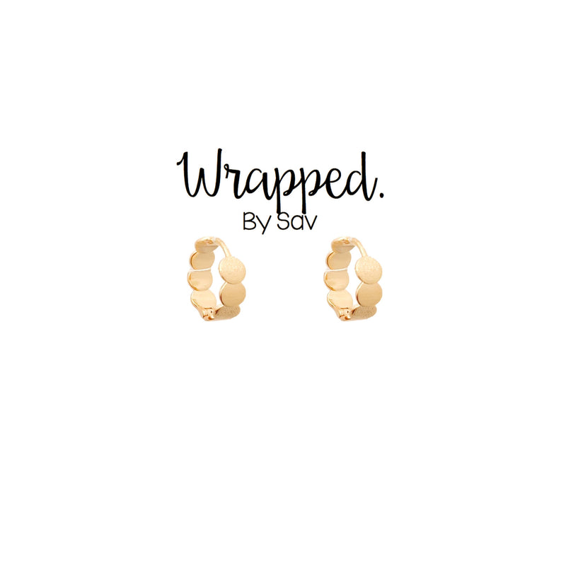 Wrapped. By Sav - Dot Huggies
