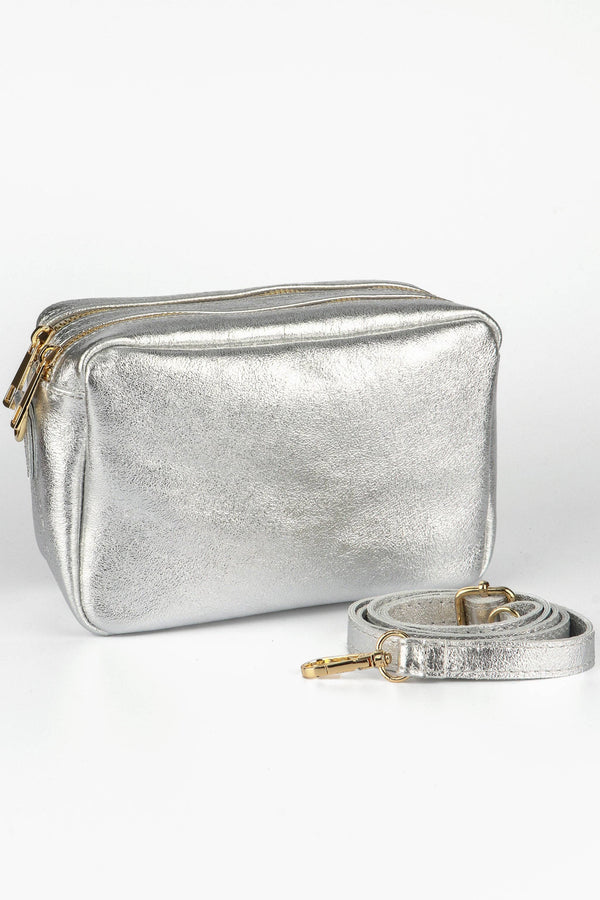 Sarta - Genuine Italian Leather Crossbody Bag in Silver: One-size